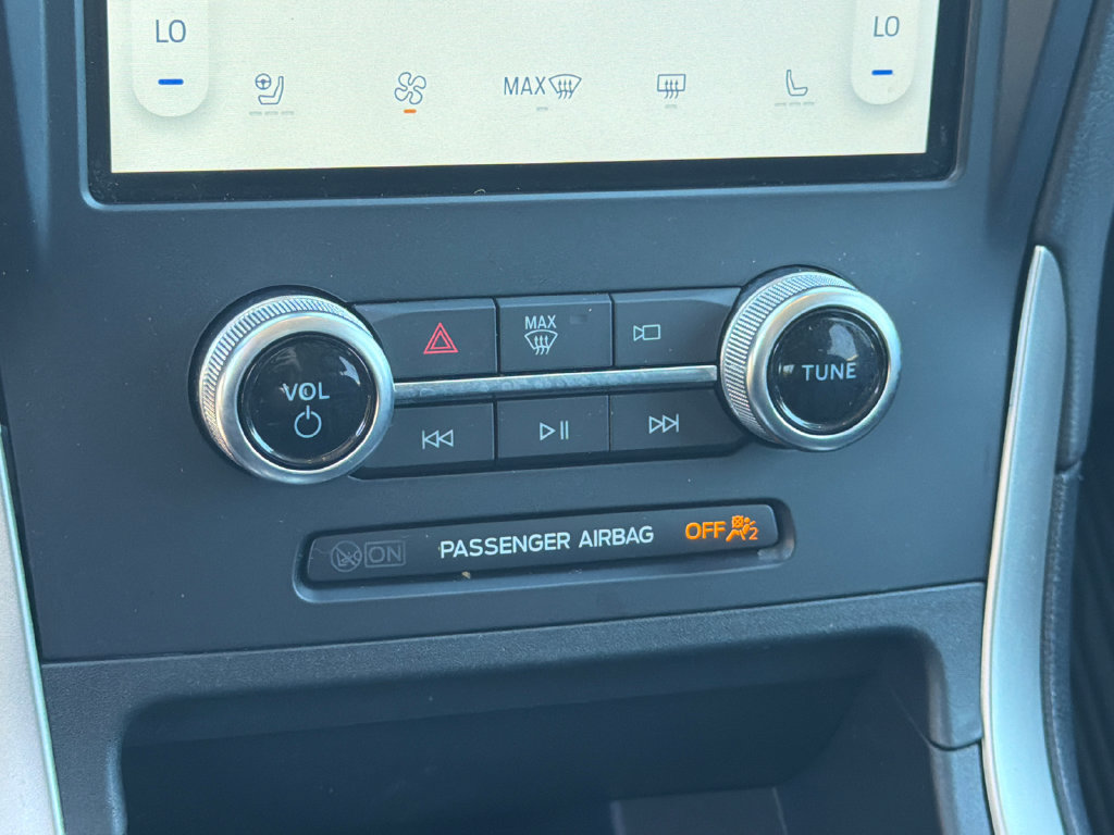Used 2024 Ford Edge SEL w/ Convenience Package AWD/4WD image 31