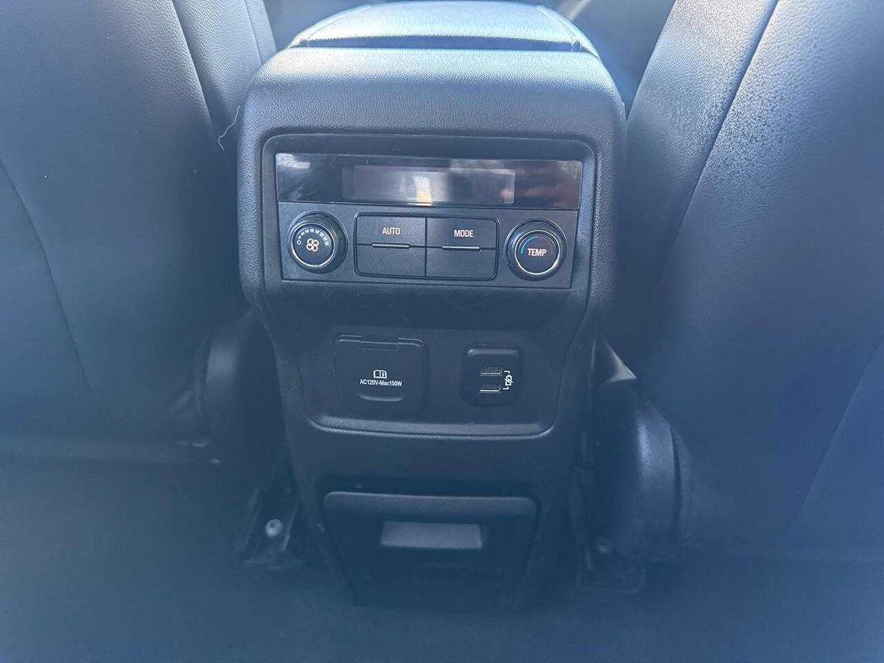 Used 2018 GMC Acadia SLT FWD image 20