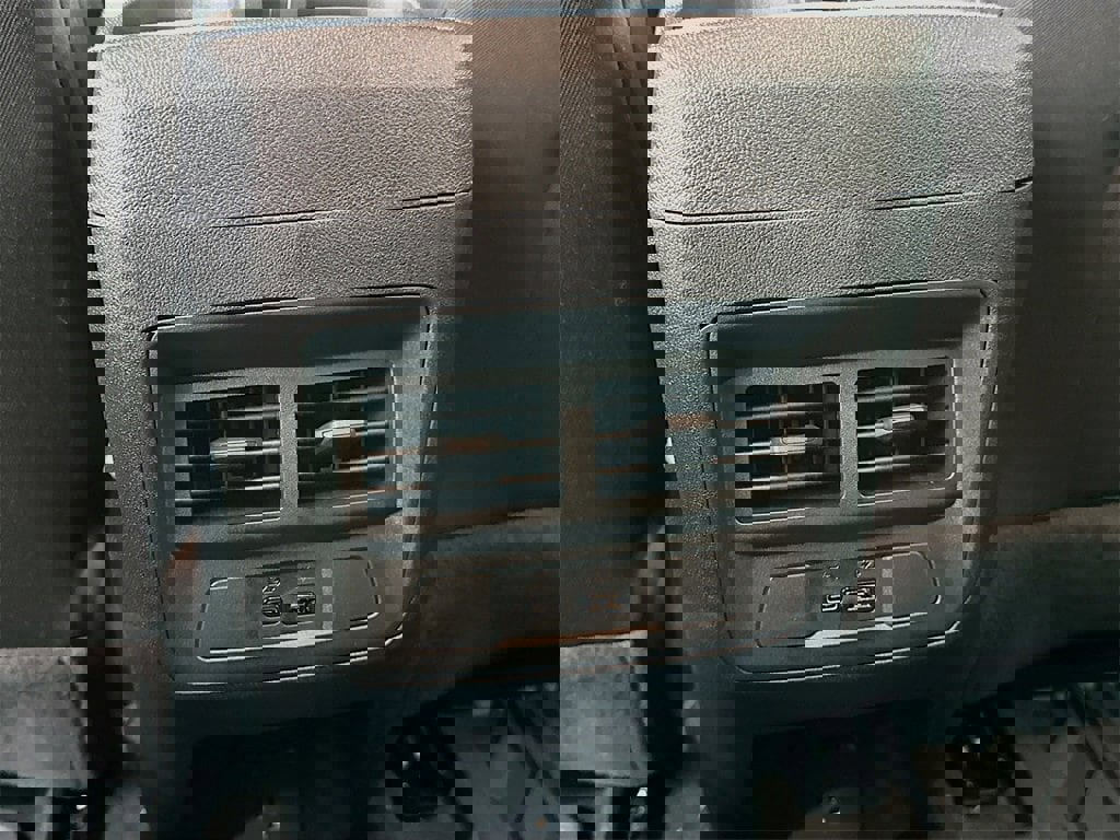 New 2026 GMC Canyon Elevation w/ Convenience Package image 26