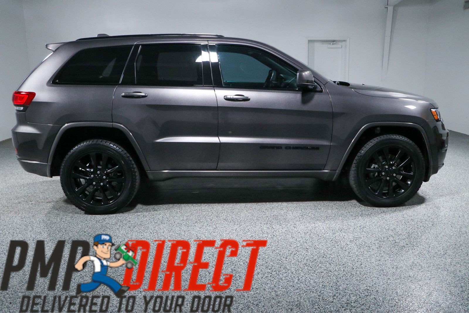 Used 2021 Jeep Grand Cherokee Laredo X AWD/4WD image 6