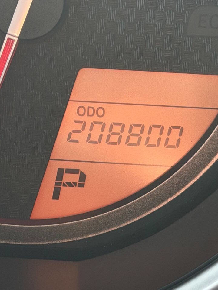 Used 2011 Toyota 4Runner SR5 w/ Convenience Pkg image 16