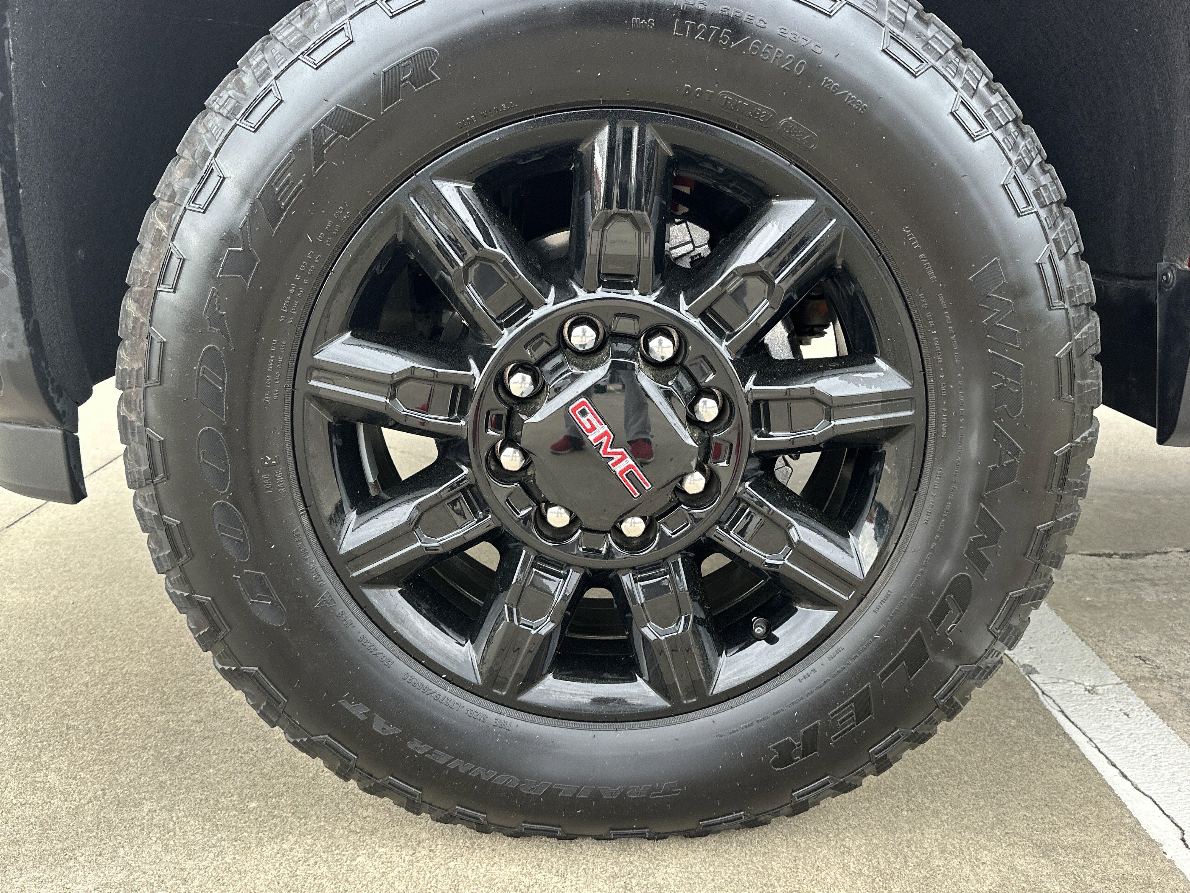 Certified 2025 GMC Sierra 2500 AT4 w/ AT4 Premium Plus Package image 12