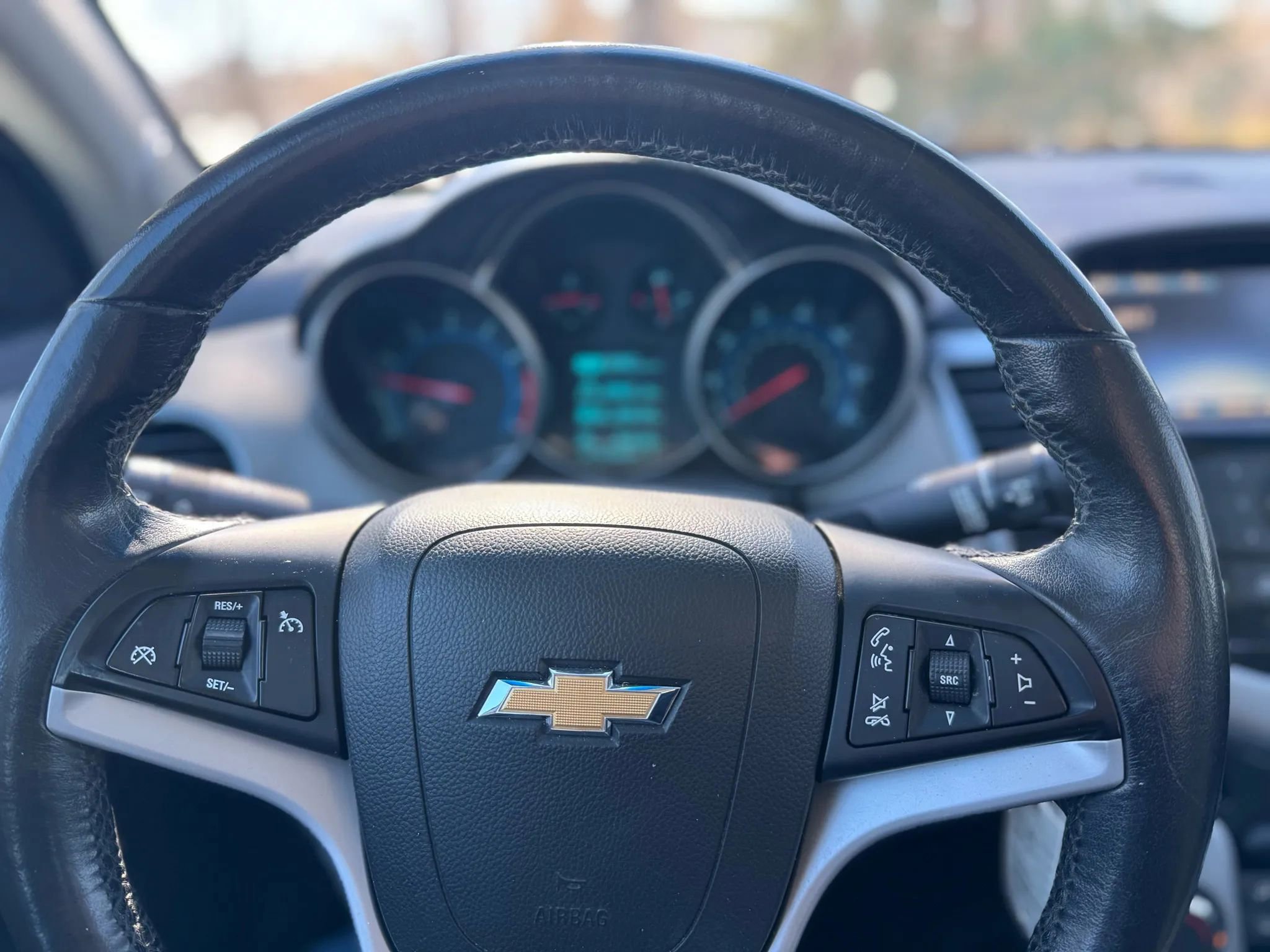 Used 2014 Chevrolet Cruze LT image 29