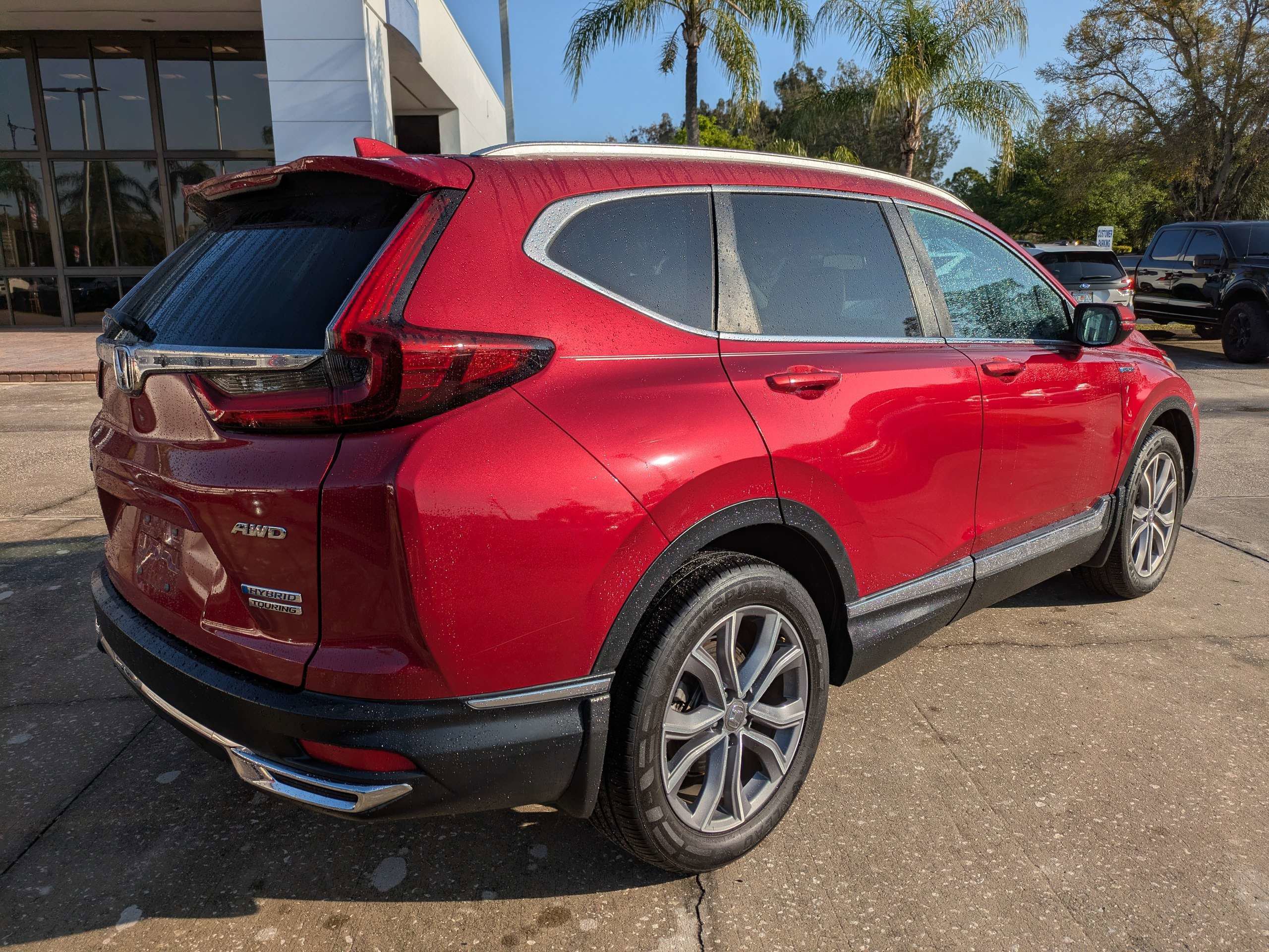 Used 2021 Honda CR-V Touring image 4