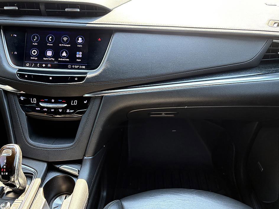 Used 2020 Cadillac XT5 Premium Luxury image 14