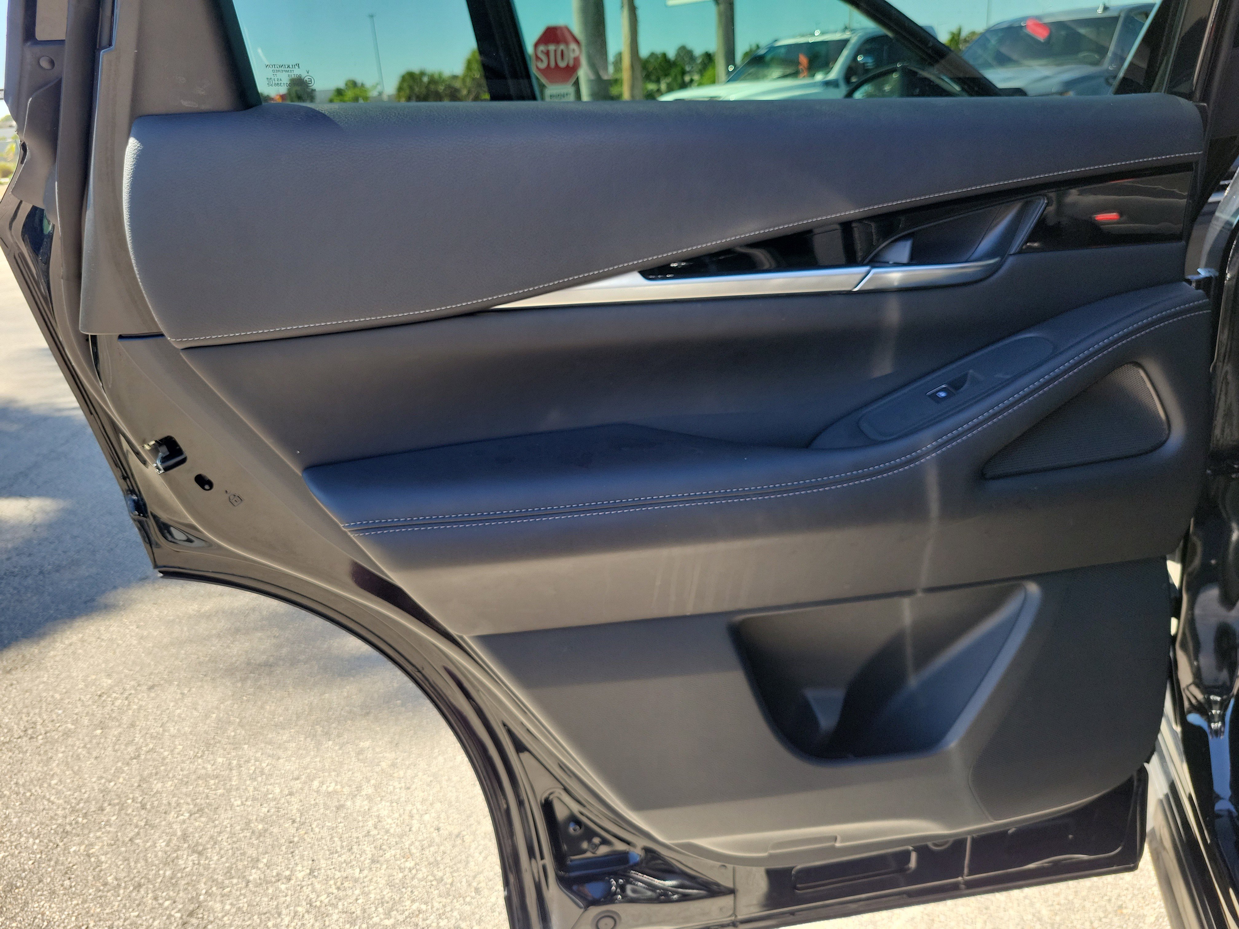 Used 2023 INFINITI QX60 Pure image 14