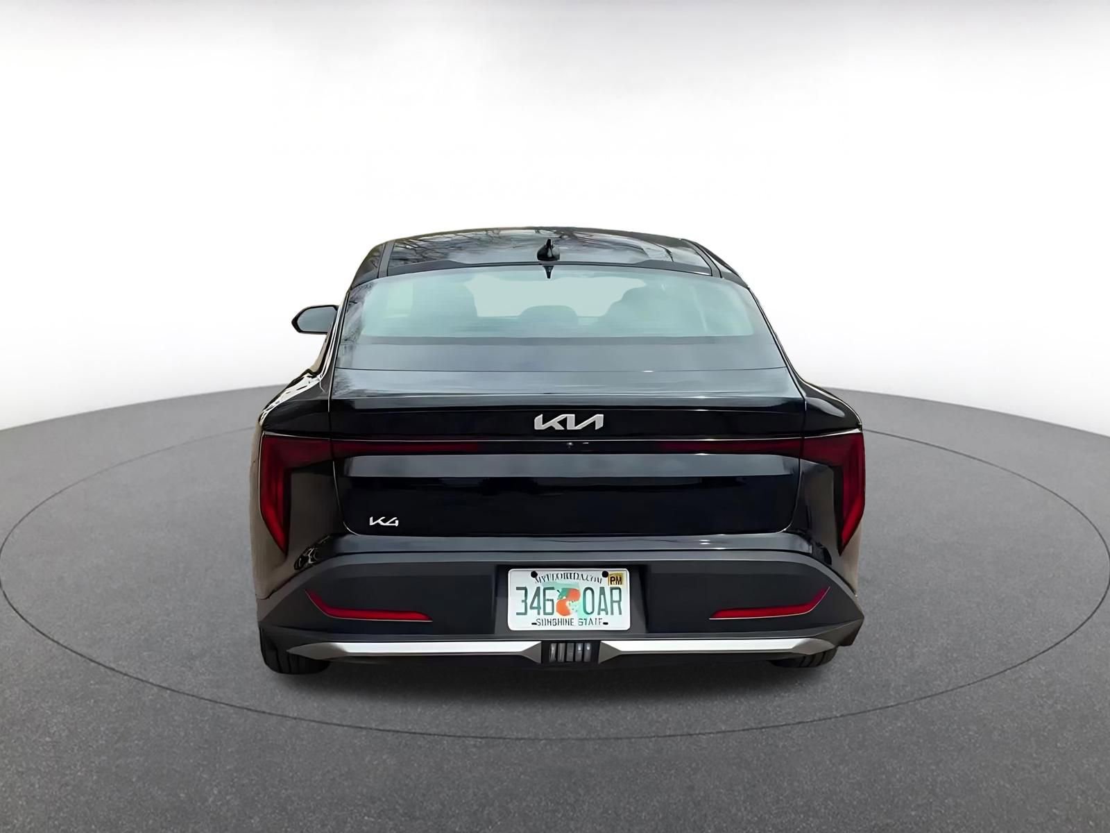 Used 2025 Kia K4 LXS image 12