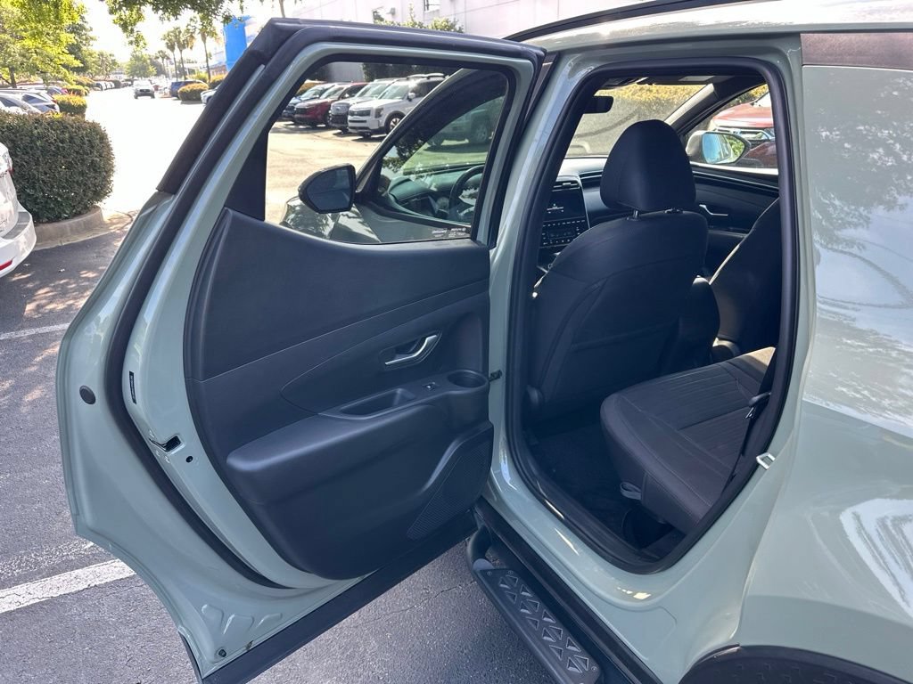 Used 2023 Hyundai Santa Cruz SEL Premium AWD/4WD image 11