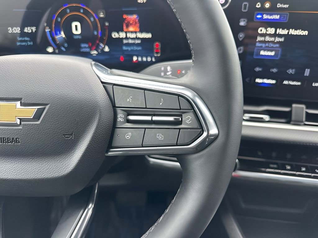 Used 2025 Chevrolet Equinox LT image 14