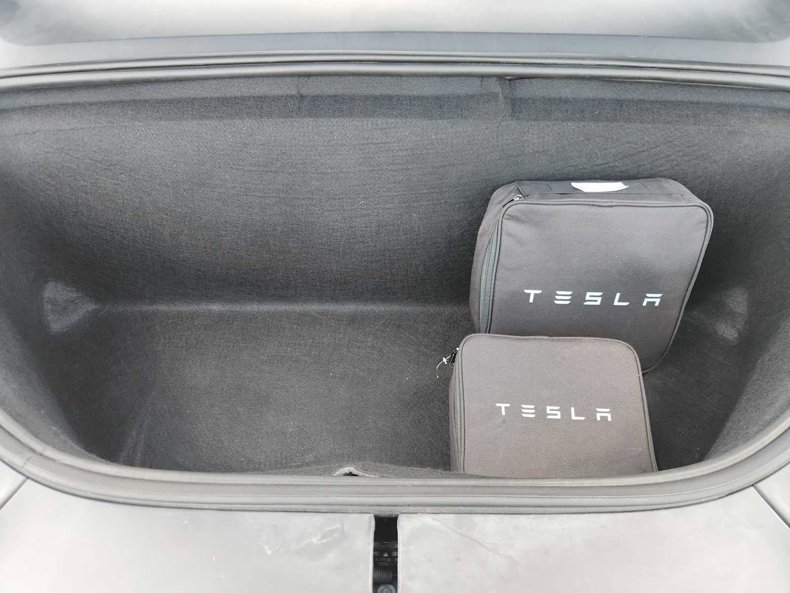 Used 2020 Tesla Model X Long Range AWD/4WD image 33