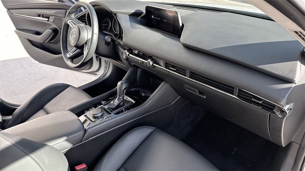 Used 2023 MAZDA MAZDA3 s image 33