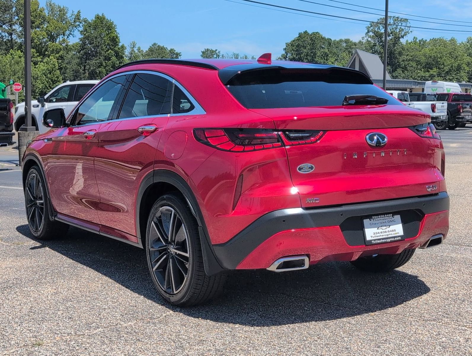 Used 2022 INFINITI QX55 Sensory w/ Lighting Package AWD/4WD image 3