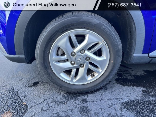 Used 2021 Hyundai Venue SE image 3