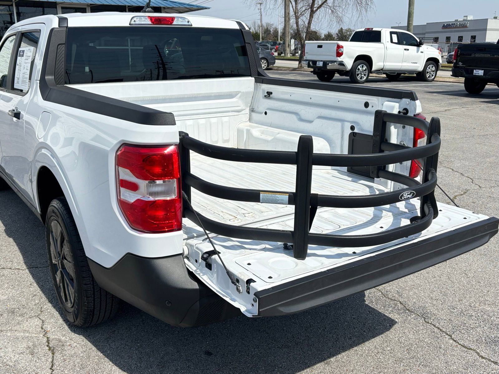 Used 2022 Ford Maverick XL image 27