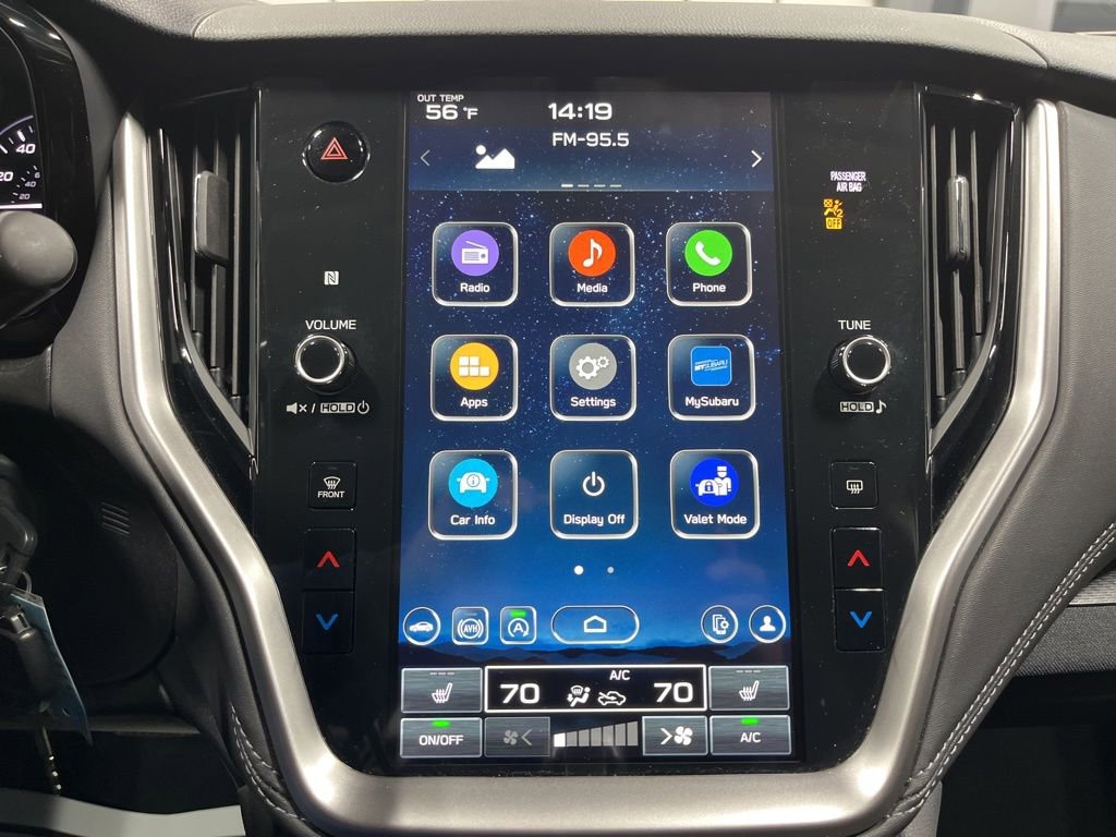 Used 2024 Subaru Outback Premium image 21