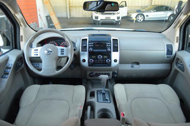 Used 2014 Nissan Frontier SV w/ SV Value Truck Package image 48