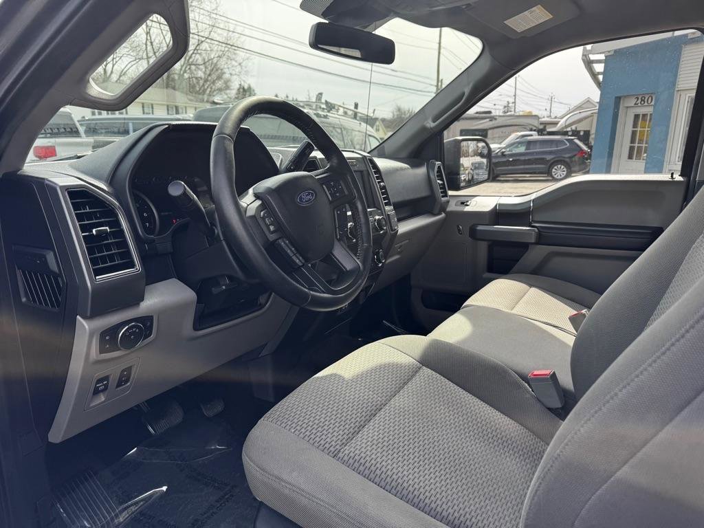 Used 2019 Ford F150 XLT w/ Equipment Group 302A Luxury AWD/4WD image 12