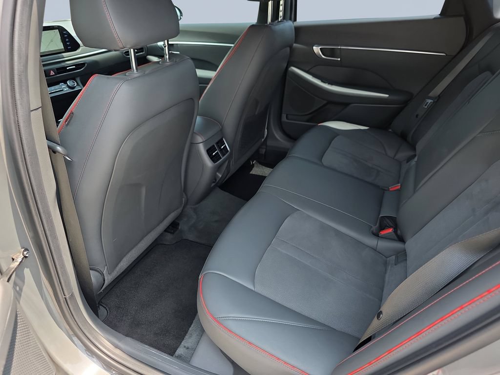 Certified 2022 Hyundai Sonata SEL Plus w/ Cargo Package FWD image 21