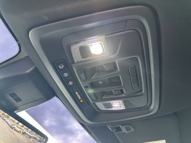 Used 2020 Chevrolet Silverado 3500 High Country w/ Z71 Off-Road Package image 17