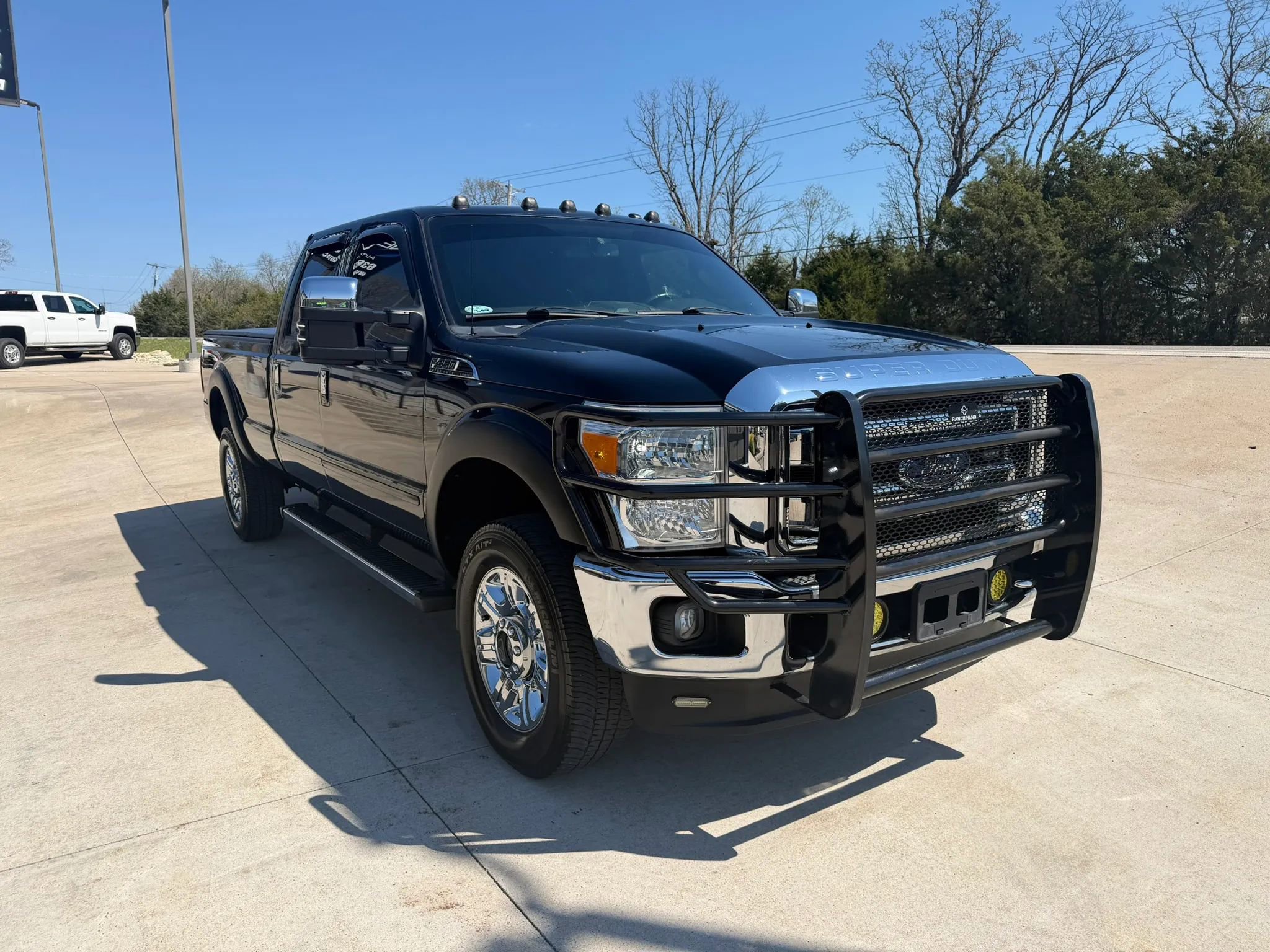 Used 2015 Ford F350 Lariat w/ Lariat Ultimate Package AWD/4WD image 3