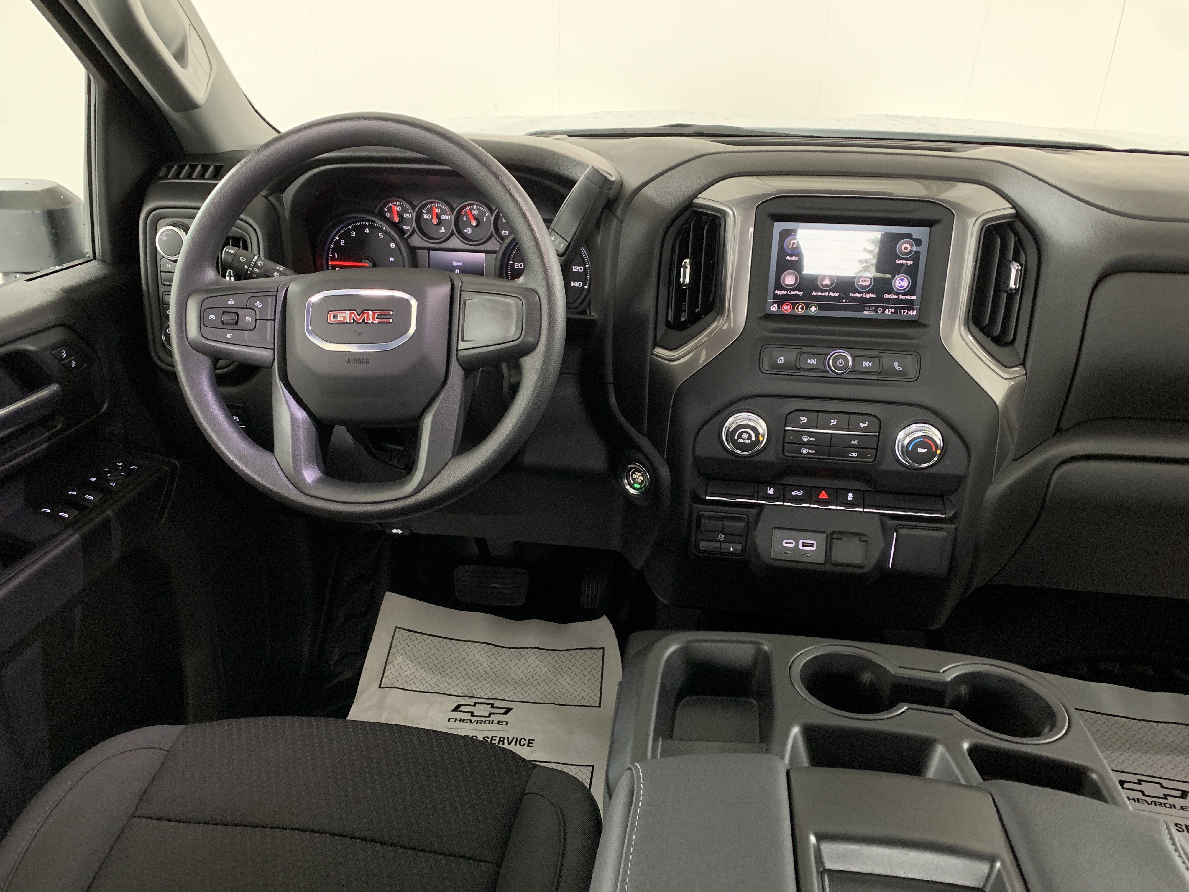 New 2026 GMC Sierra 3500 Pro w/ Convenience Package image 17