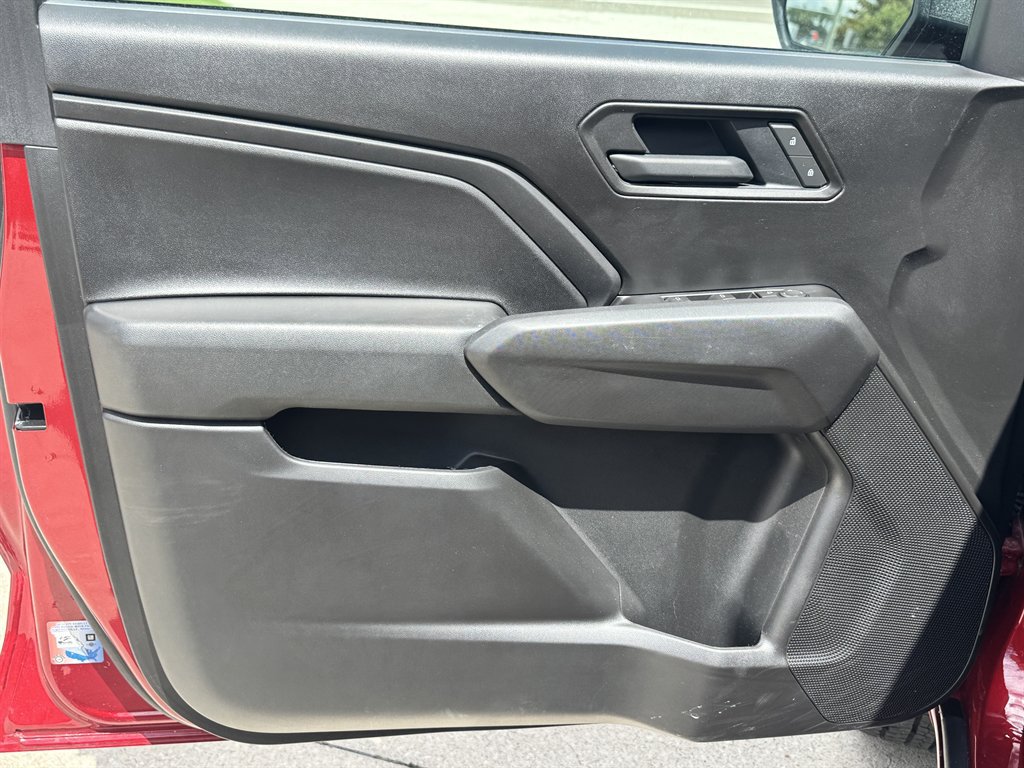 Used 2026 Chevrolet Colorado W/T w/ WT Custom Package RWD image 13
