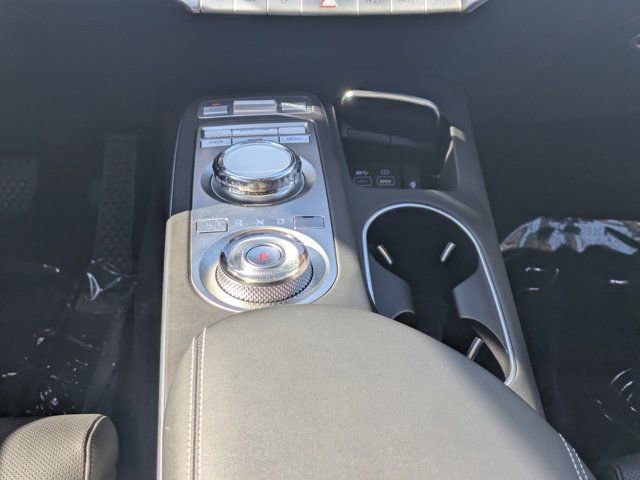 Used 2025 Genesis Electrified GV70 Advanced image 17