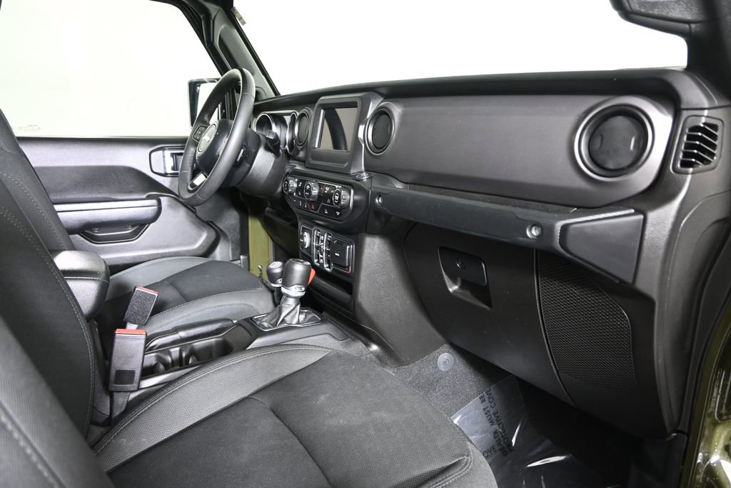 Used 2023 Jeep Gladiator Sport image 15