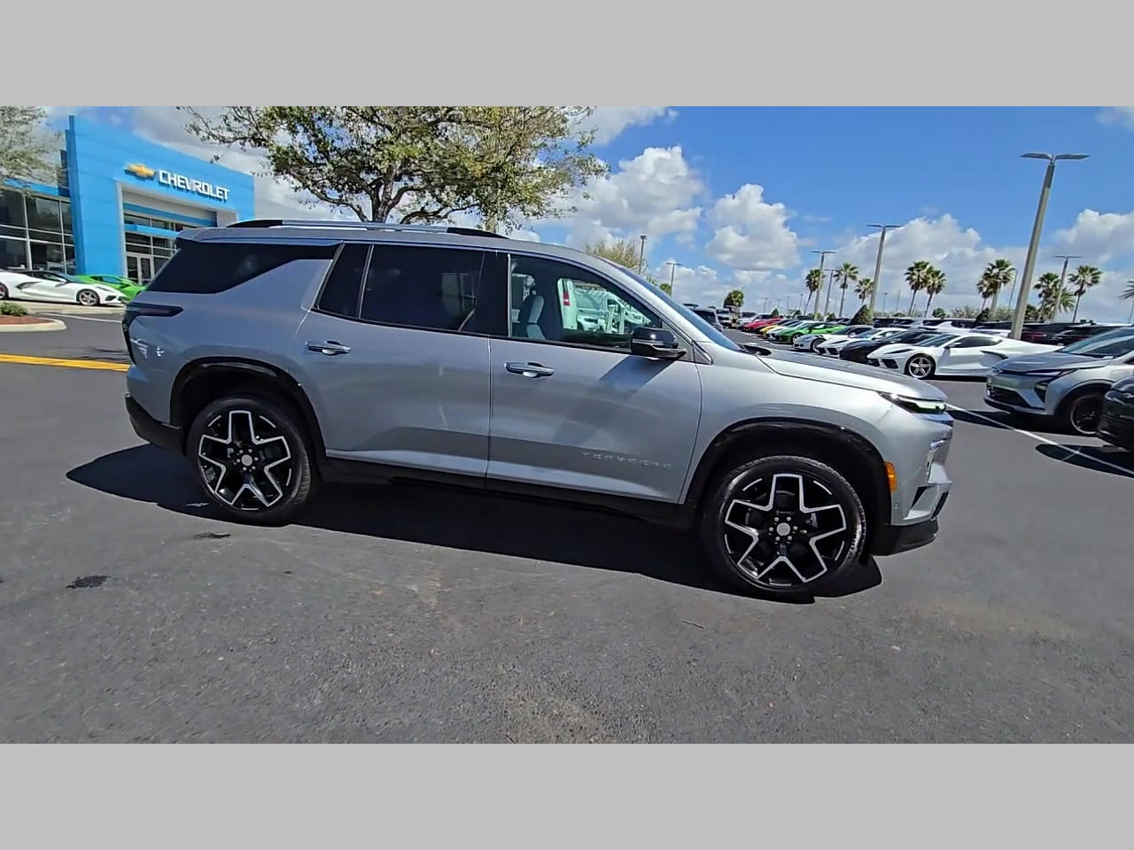 New 2026 Chevrolet Traverse High Country image 23