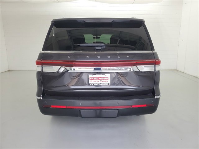 Used 2023 Lincoln Navigator Reserve image 6