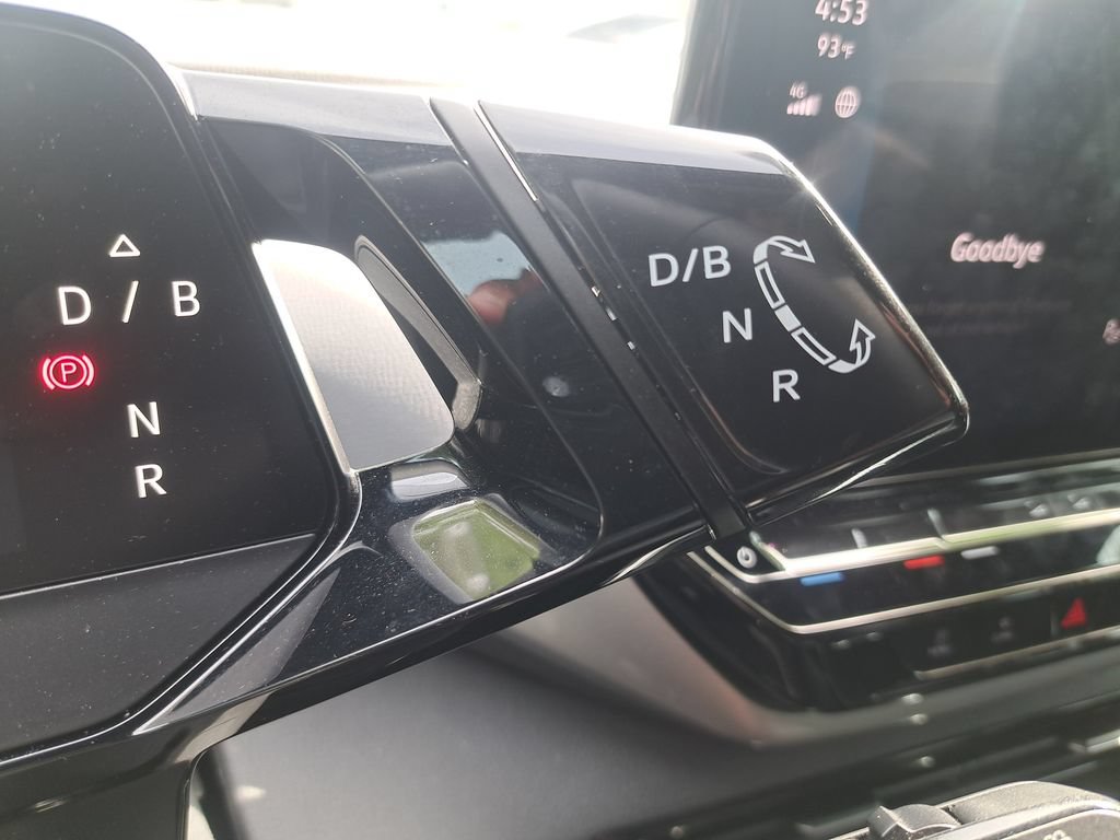 Used 2023 Volkswagen ID.4 S RWD image 30