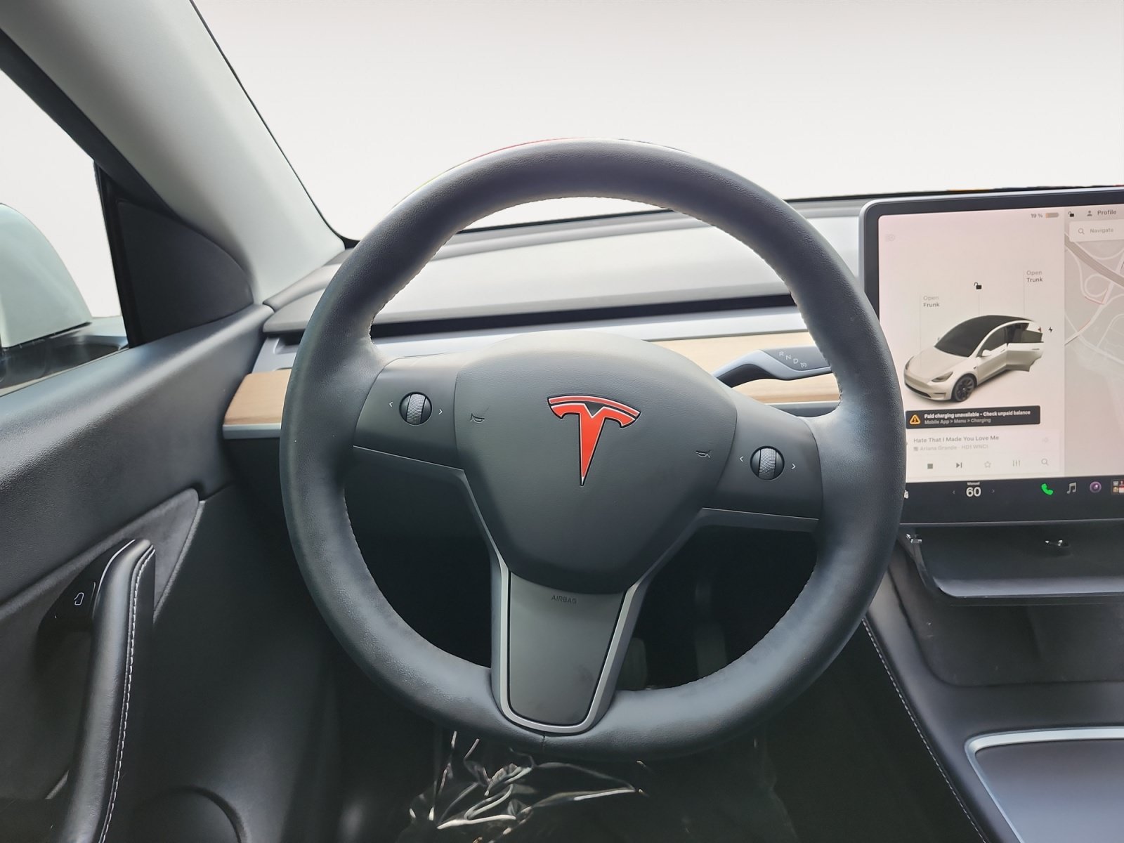 Used 2022 Tesla Model Y Long Range AWD/4WD image 12