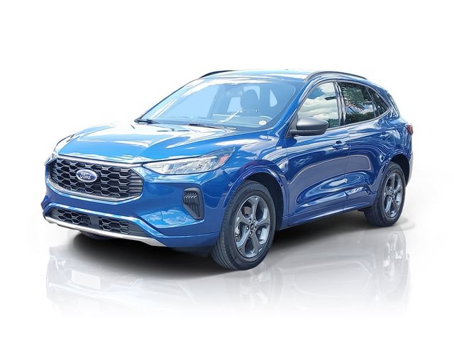 Certified 2023 Ford Escape ST-Line w/ Tech Pack #1 AWD/4WD image 2