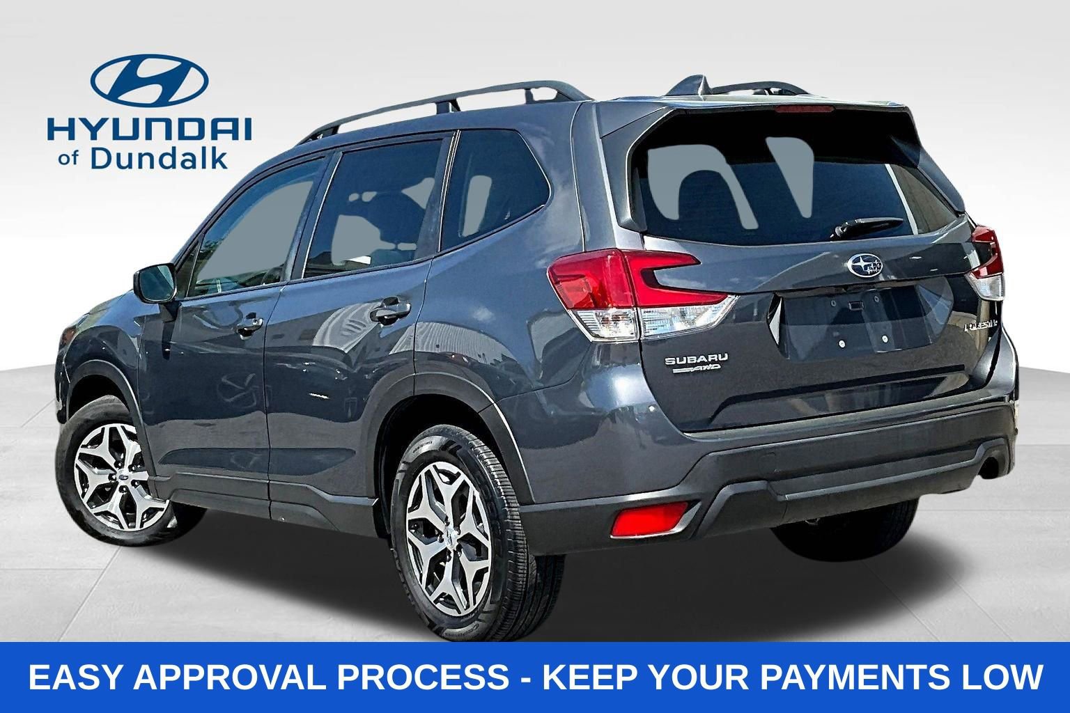 Used 2023 Subaru Forester Premium image 5