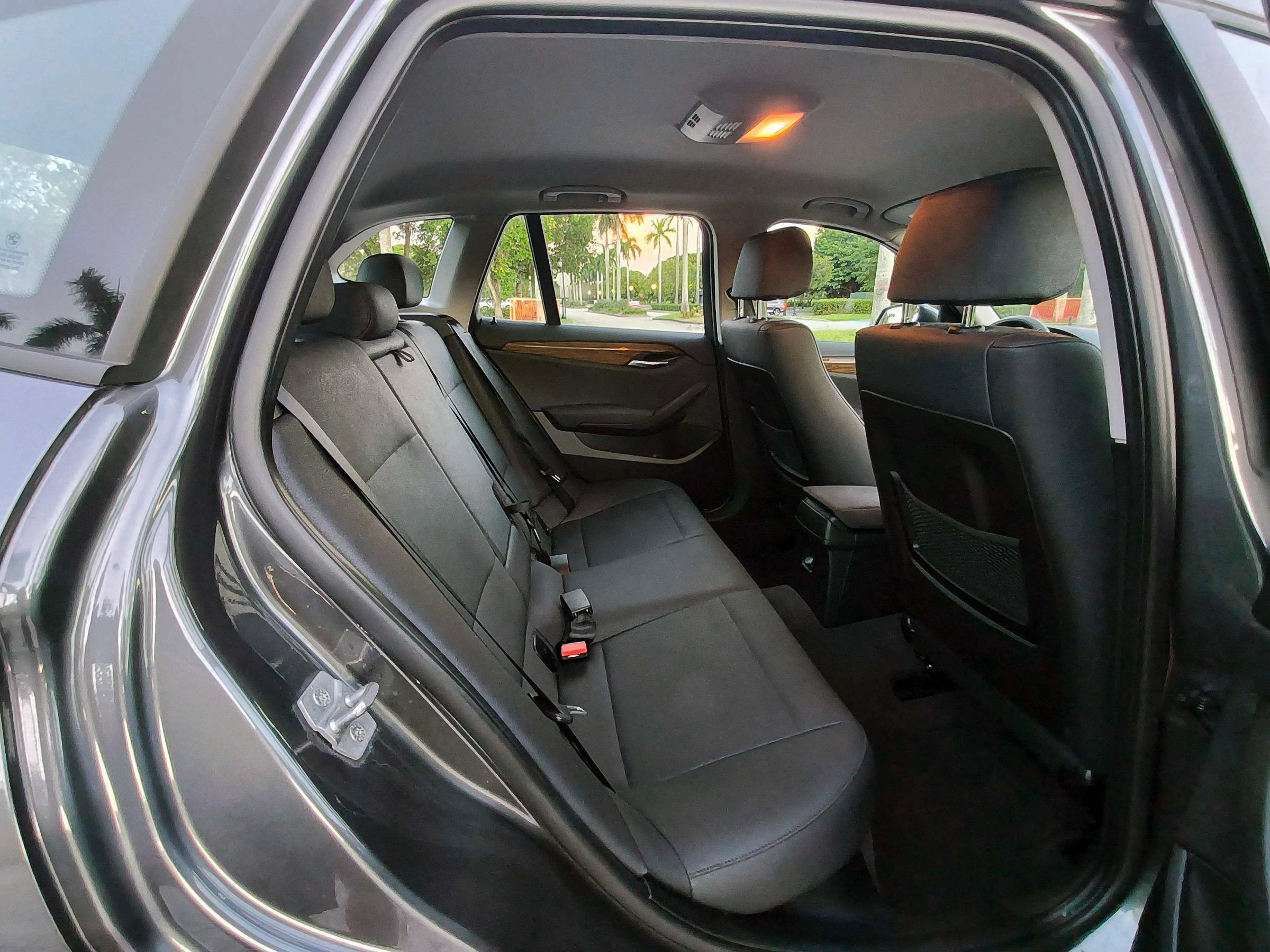 Used 2015 BMW X1 sDrive28i RWD image 36