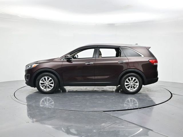 Used 2016 Kia Sorento LX w/ LX Convenience Package image 7