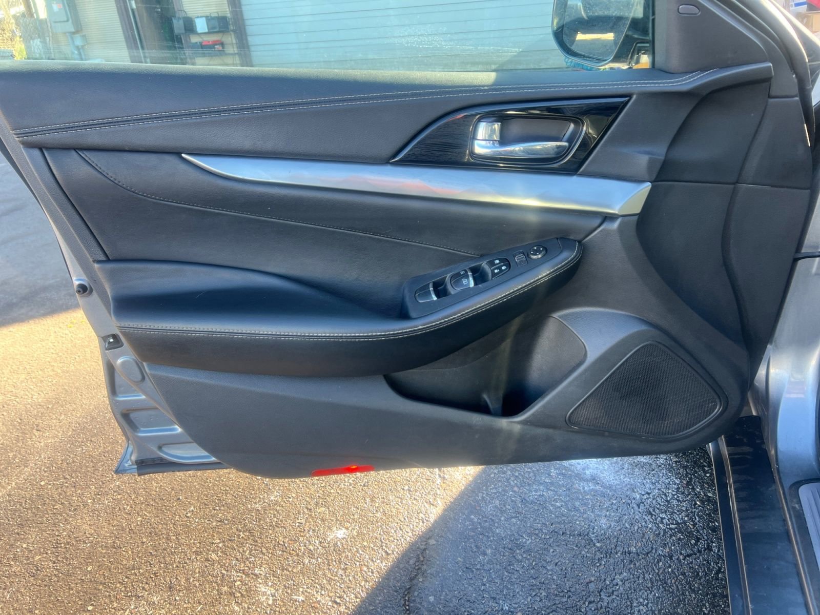 Used 2022 Nissan Maxima SV w/ Floor Mat Group image 19