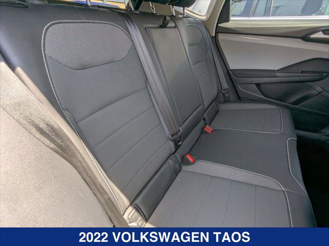 Certified 2022 Volkswagen Taos SE FWD image 21