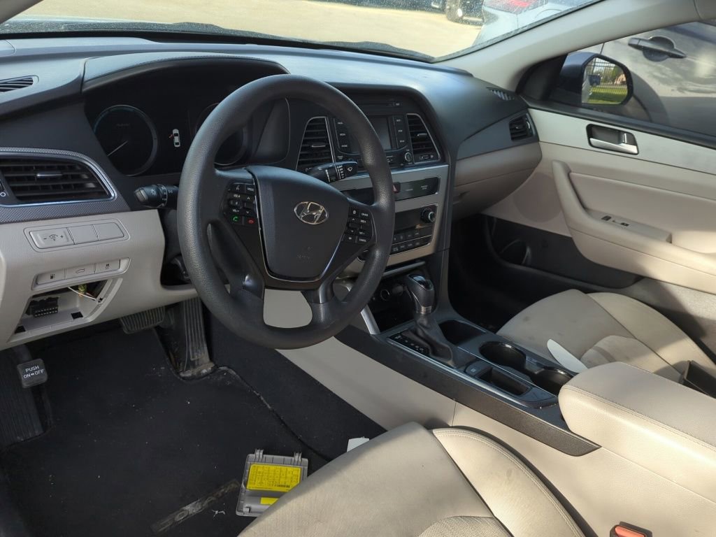 Used 2016 Hyundai Sonata SE image 7