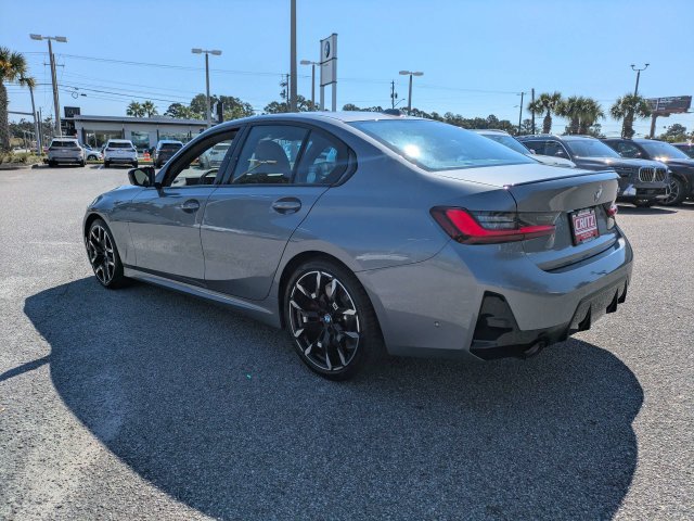 New 2026 BMW 330i Sedan w/ M Sport Package RWD image 7