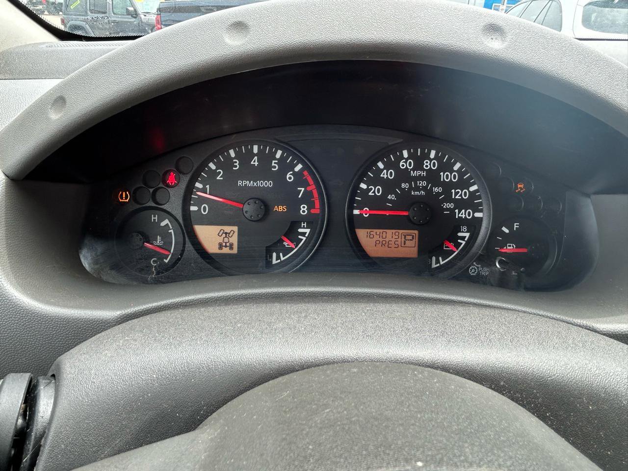 Used 2015 Nissan Xterra S AWD/4WD image 21