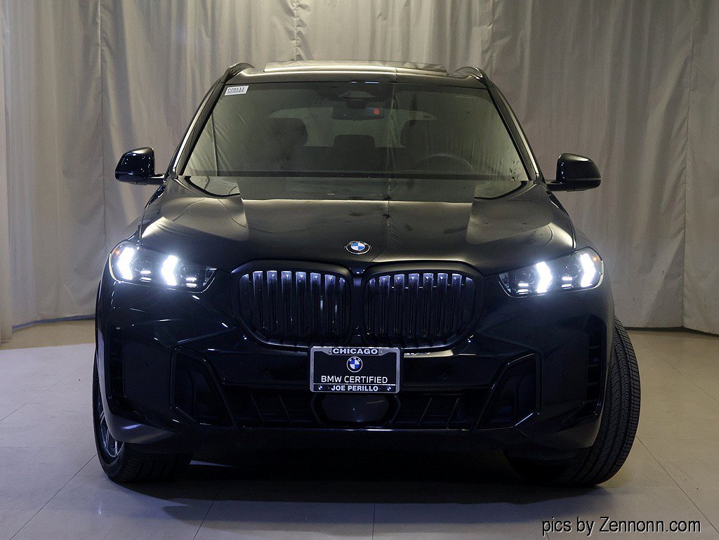 Certified 2025 BMW X5 xDrive40i w/ M Sport Package AWD/4WD image 5