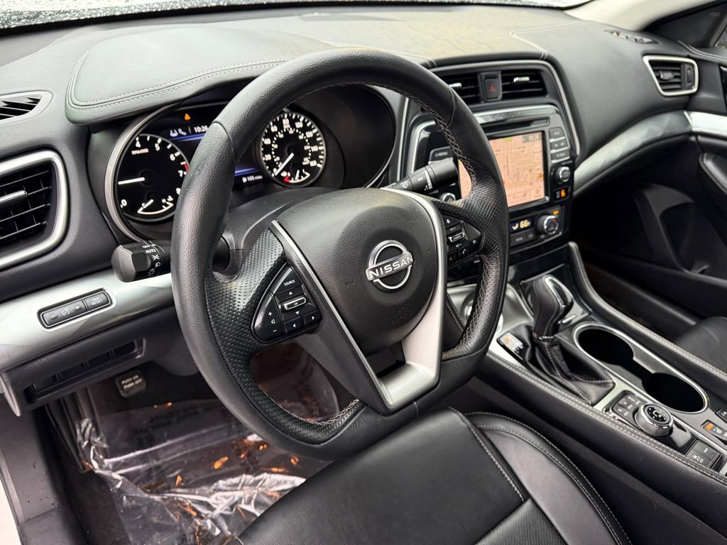 Used 2023 Nissan Maxima SV w/ Floor Mat Group image 14
