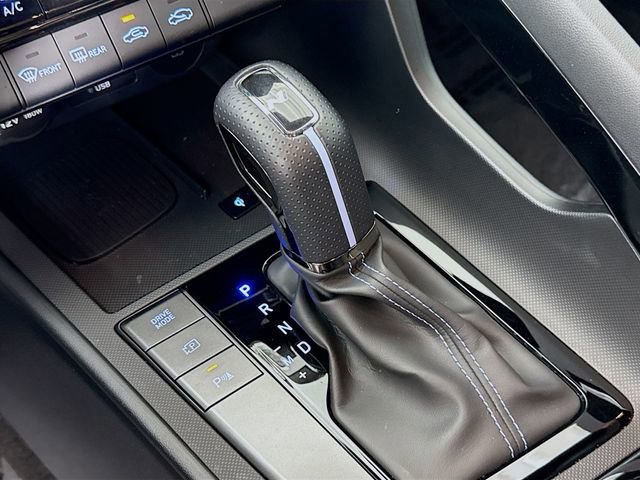 Used 2025 Hyundai Elantra N FWD image 17