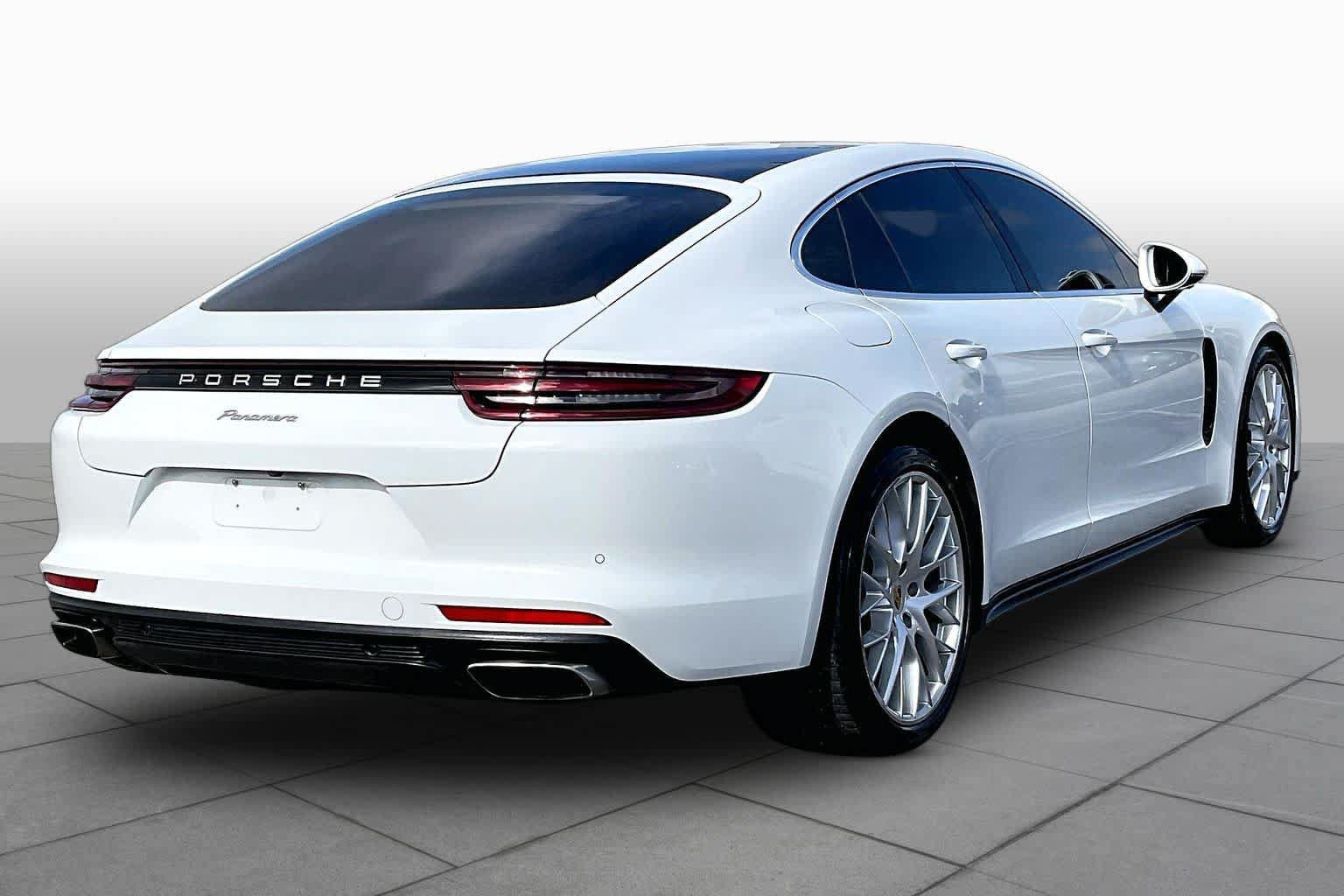 Used 2018 Porsche Panamera 4 AWD/4WD image 12