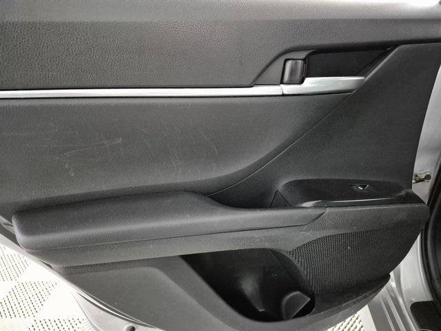 Certified 2019 Toyota Camry LE image 23