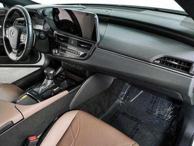 Used 2024 Lexus ES 350 Ultra Luxury w/ Accessory Package (Z2) FWD image 24
