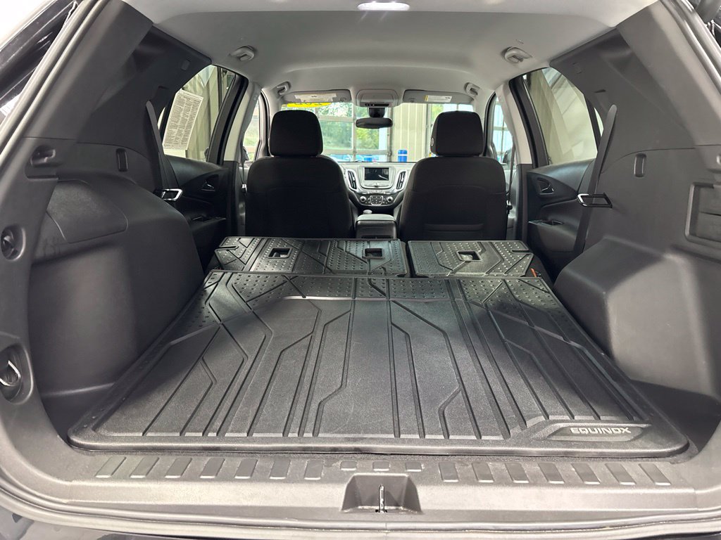 Used 2024 Chevrolet Equinox LT w/ LPO, Floor Liner Package AWD/4WD image 39