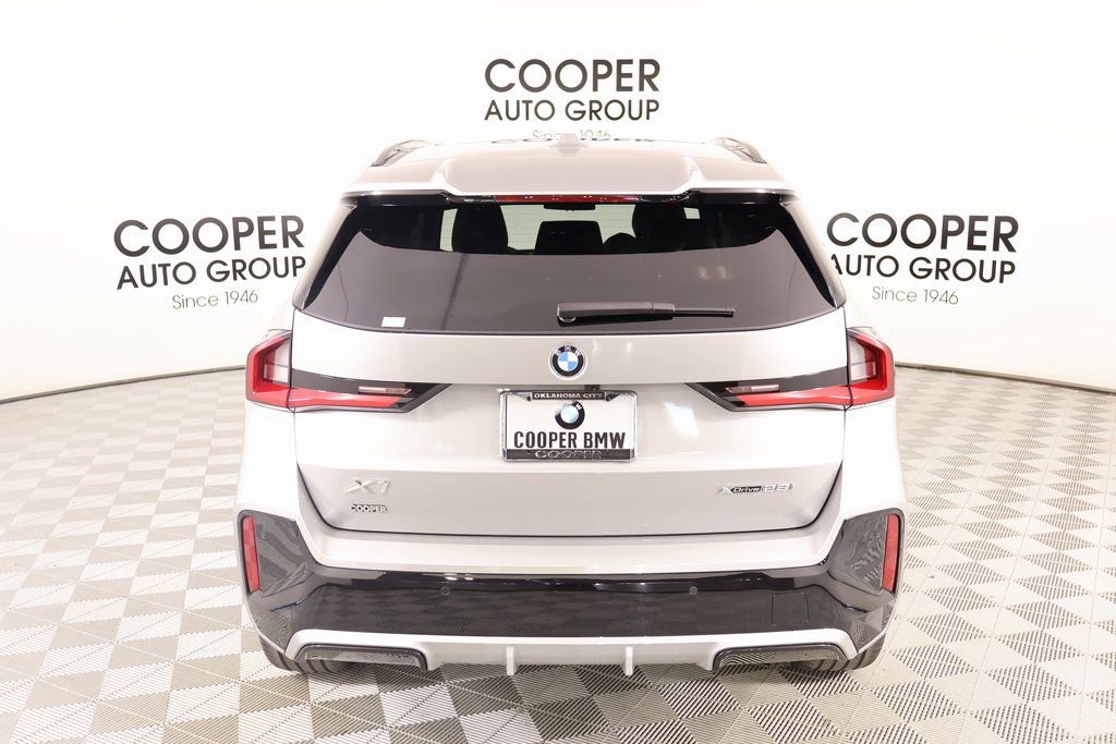 New 2026 BMW X1 xDrive28i w/ Technology Package AWD/4WD image 24