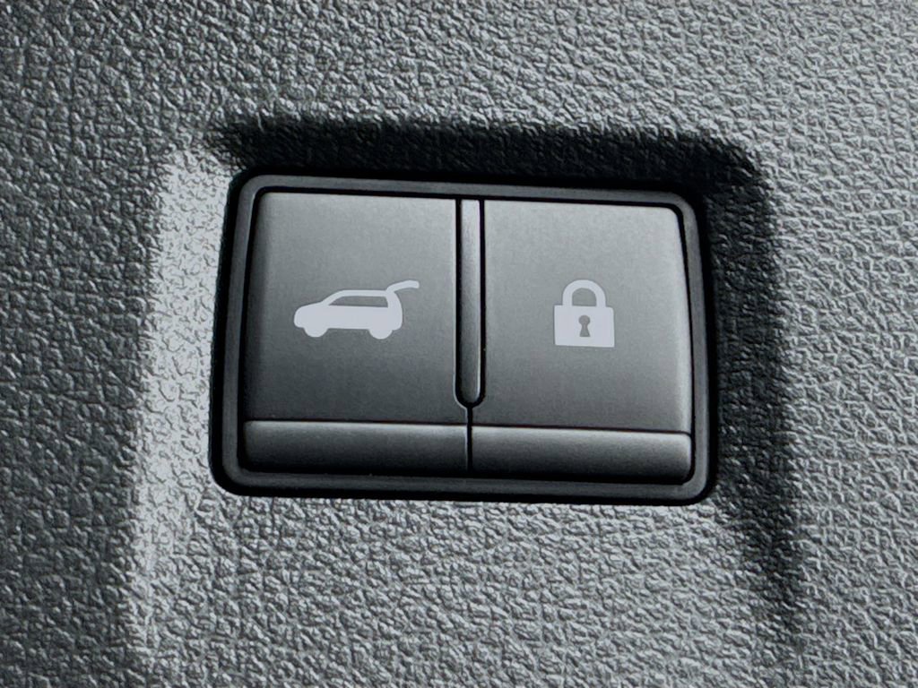 Certified 2026 INFINITI QX60 Luxe w/ Cargo Package image 34